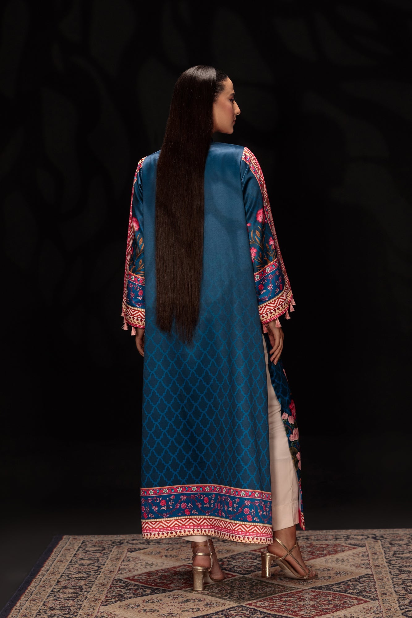 Florvail (Shrug) Summer Silk