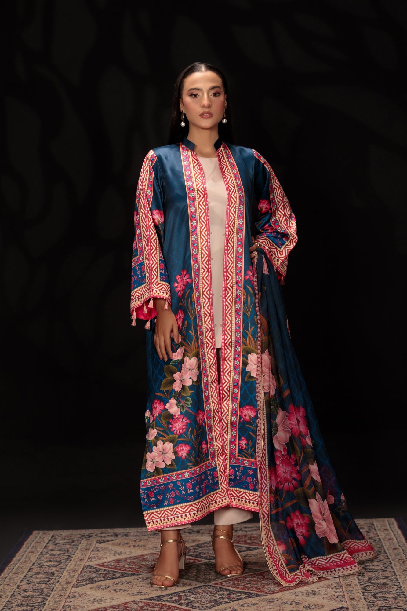 Florvail (Shrug) Summer Silk