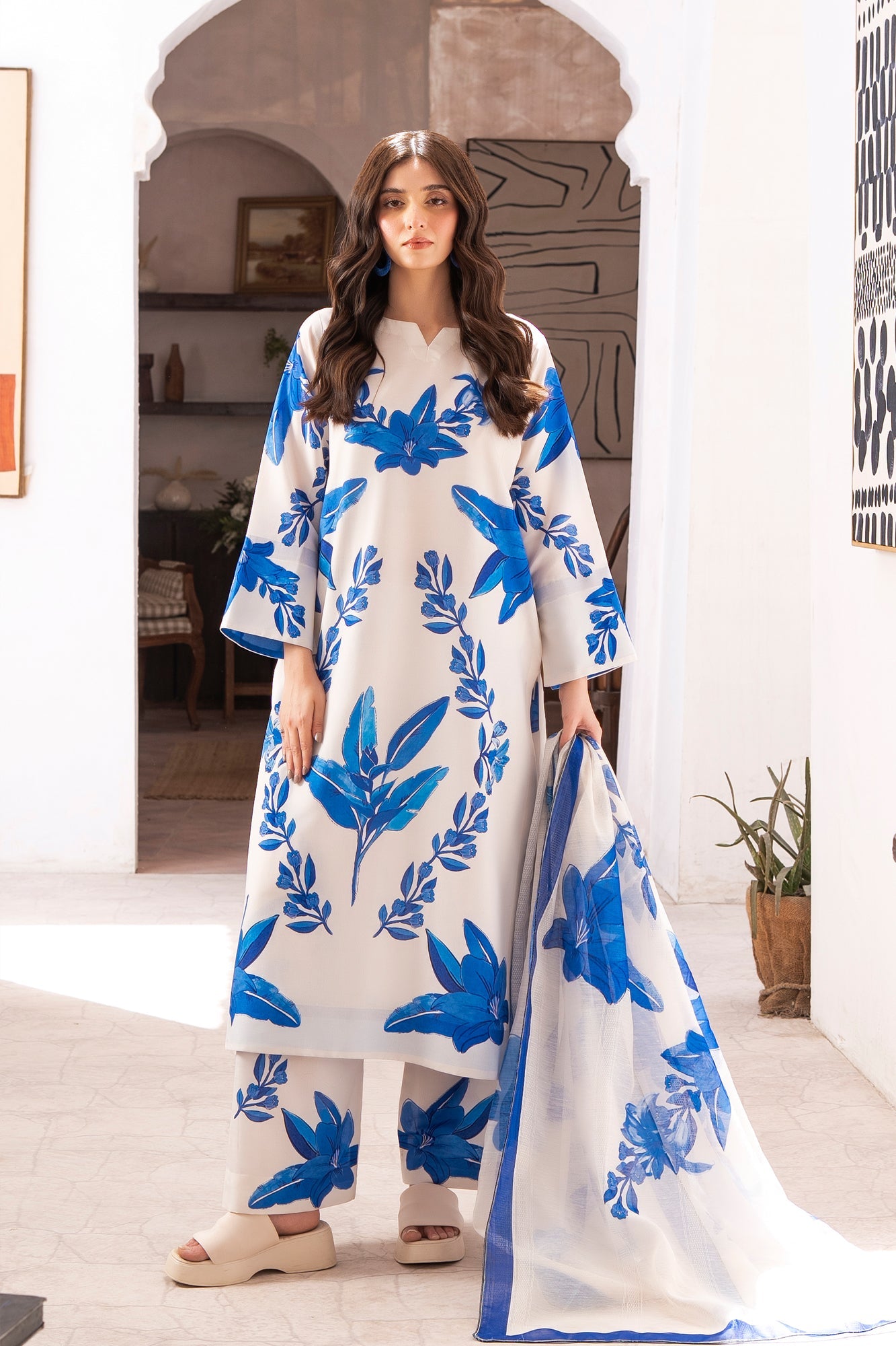 Izara (Shirt & Trouser) Lawn Fabric
