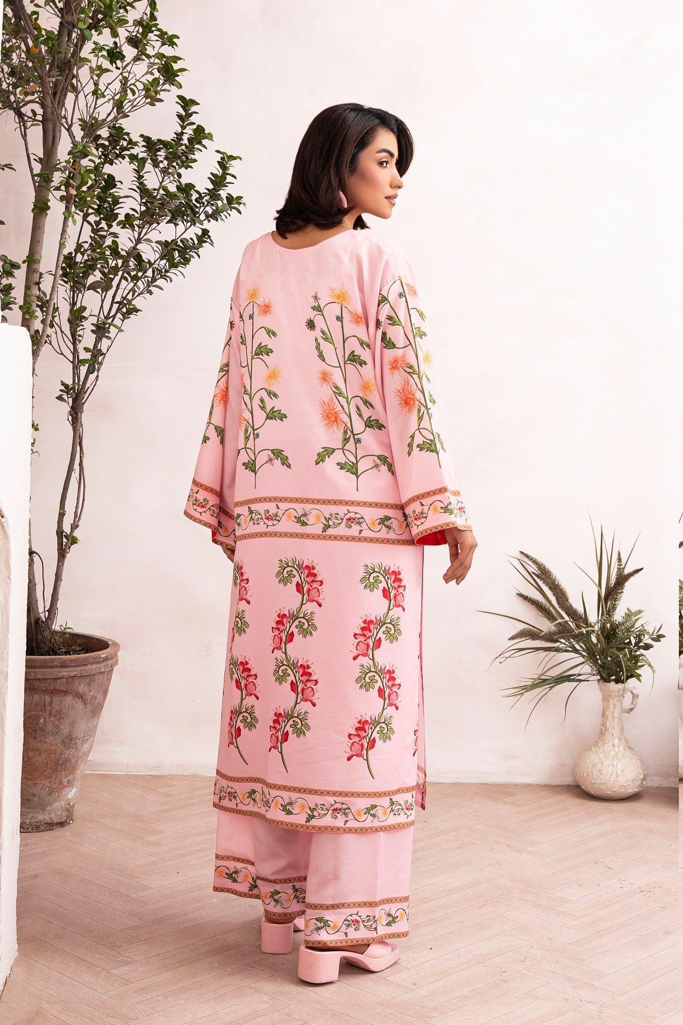 Viorella (Shirt & Trouser) Lawn Fabric
